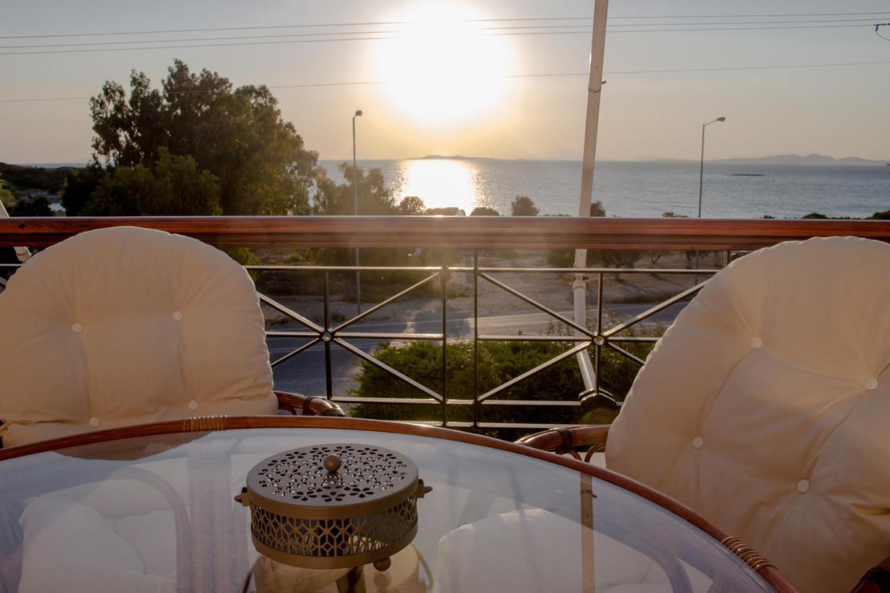 Luxury Seaview Apartment By The Sea Saronida Экстерьер фото